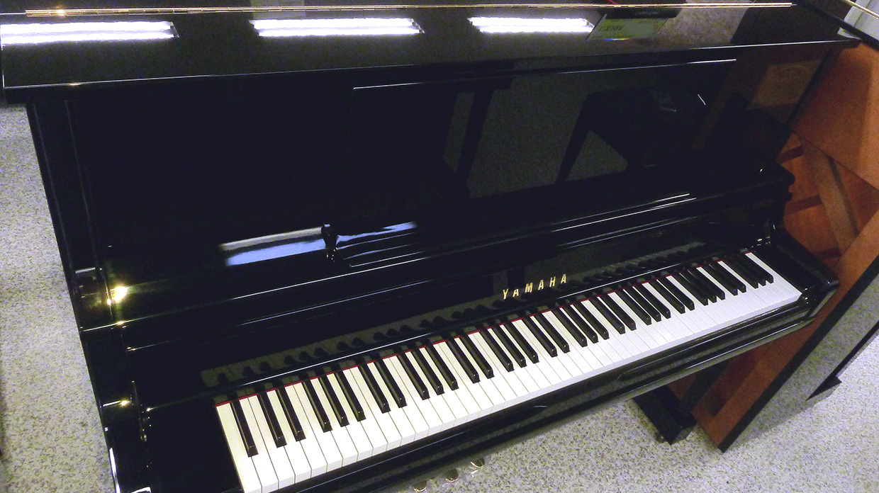 【売約済み】中古 アップライトピアノ ヤマハリニューアルピアノUX10A