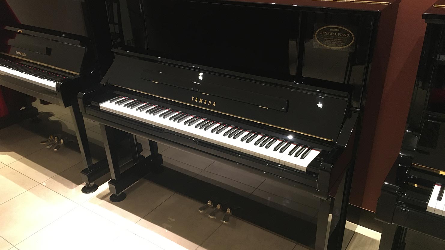 【売約済み】中古 アップライトピアノ ヤマハリニューアルピアノYU30