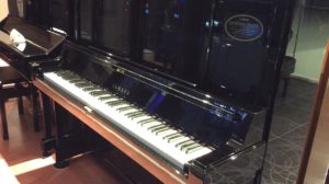 ヤマハリニューアルピアノUX5