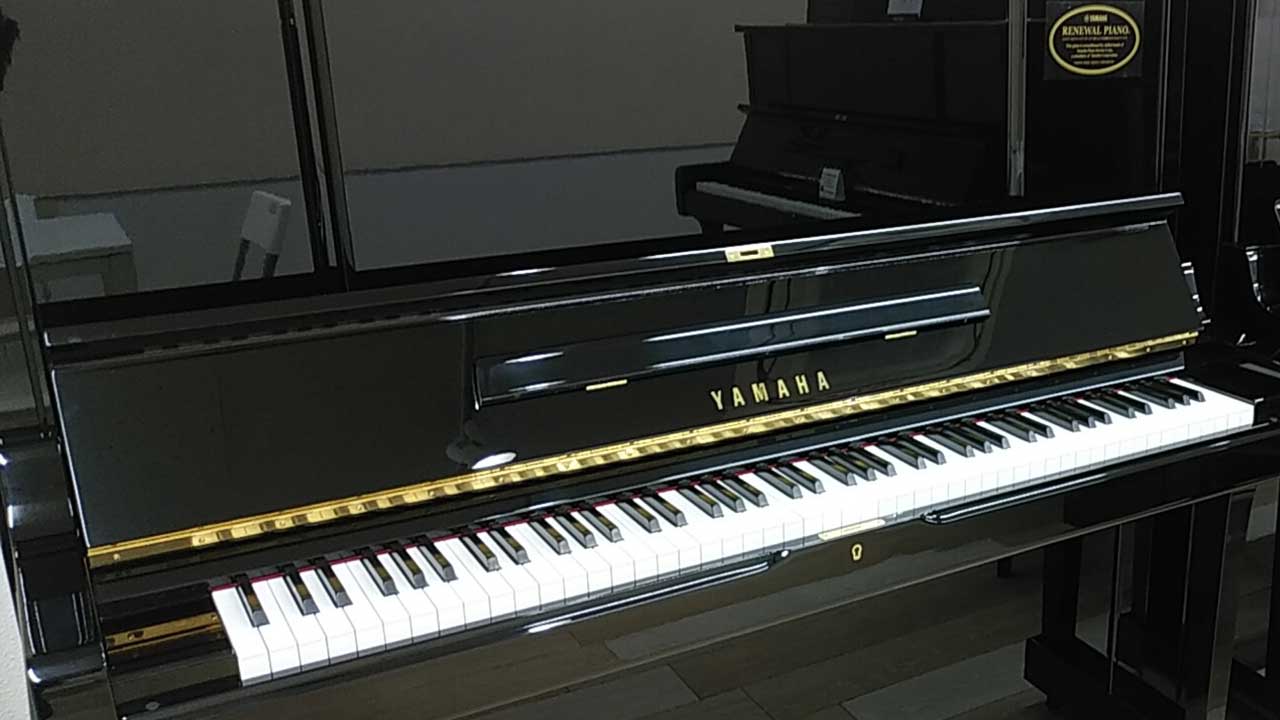 【売約済み】中古 アップライトピアノ 明石店取扱：ヤマハリニューアルピアノ UX3