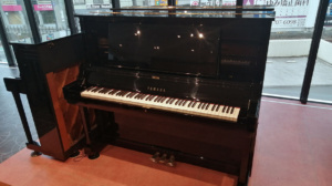 ヤマハUX5