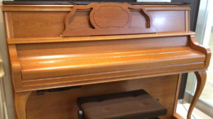 ヤマハサイレントピアノYF101C-SH2