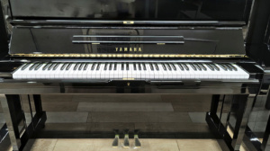 明石店取扱：ヤマハU1M